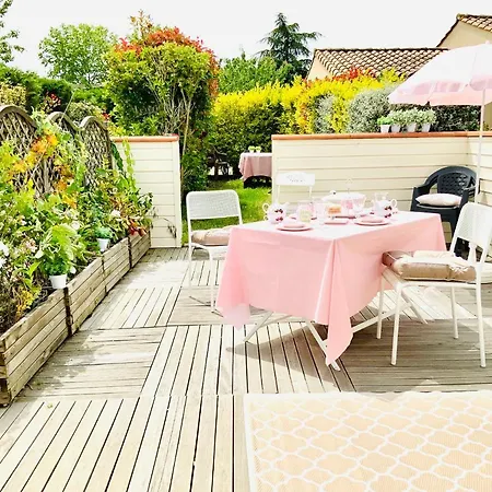 Cottage Blagnac Beauzelle Exterior foto